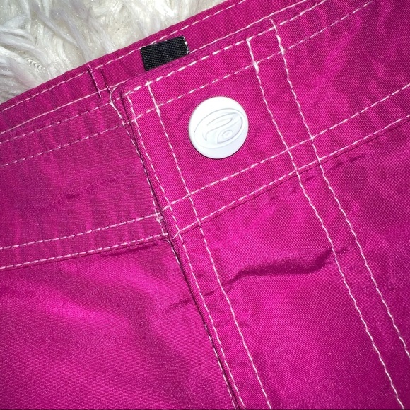 Point Zero Swimsuit Set - Picture 8 of 12